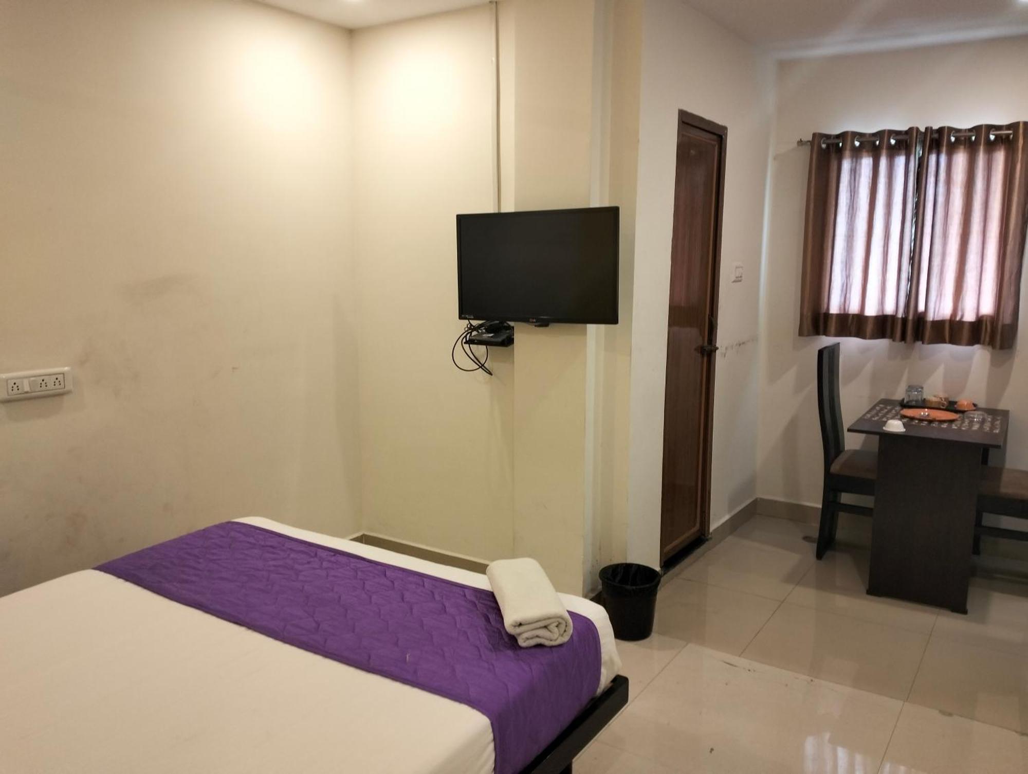 Hotel Sy Comforts Bangalore Exterior foto