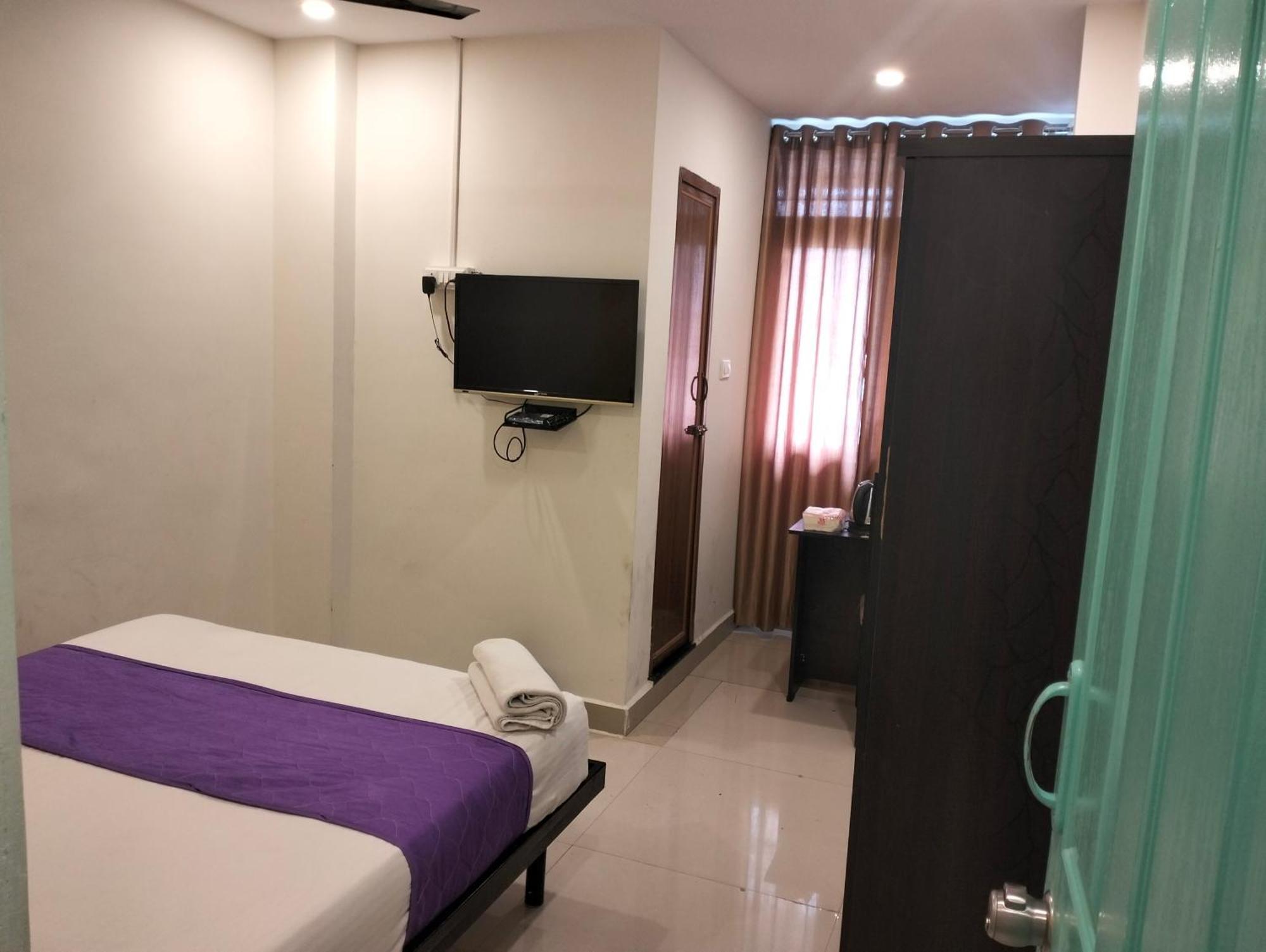 Hotel Sy Comforts Bangalore Exterior foto