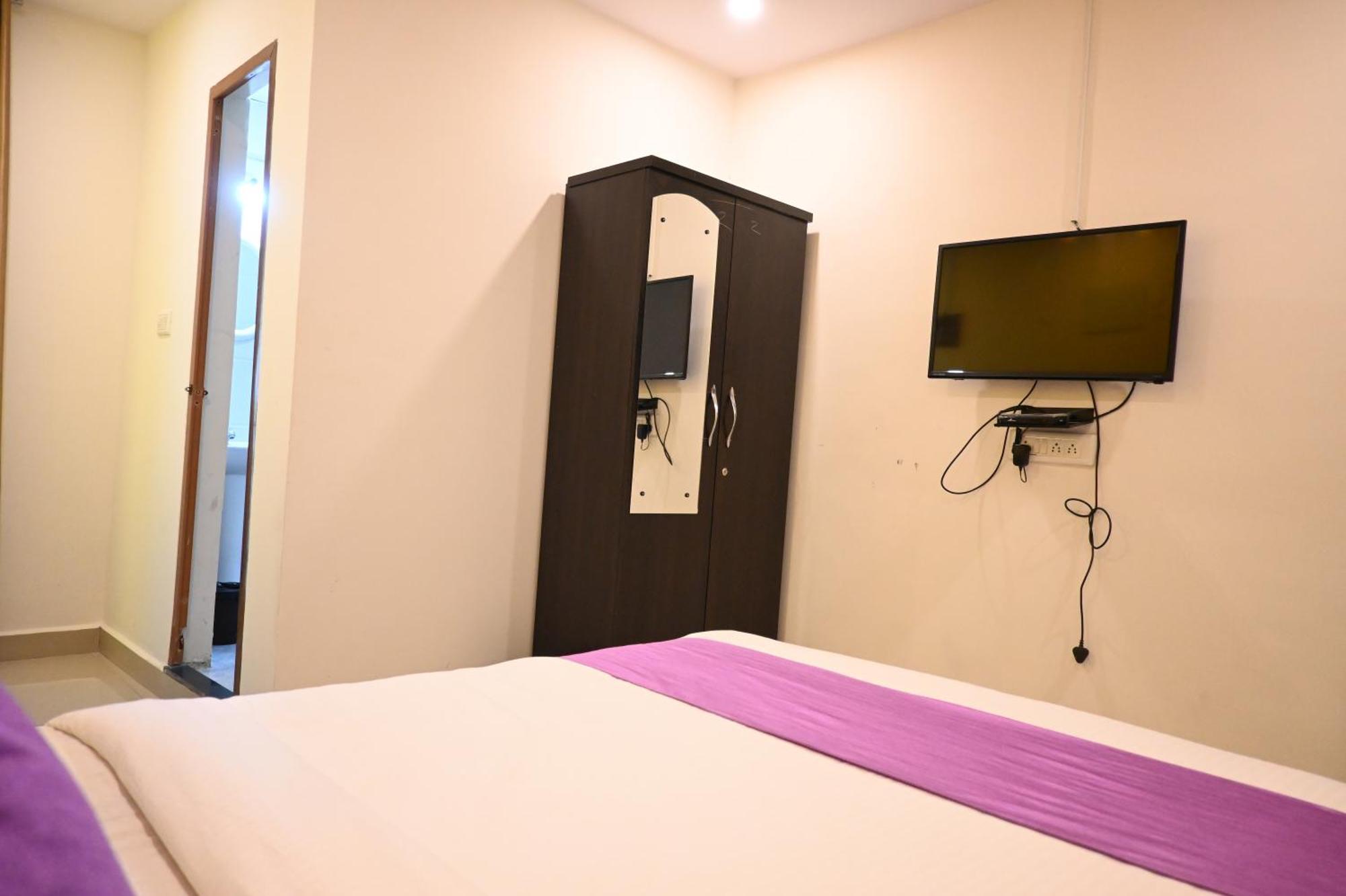 Hotel Sy Comforts Bangalore Exterior foto